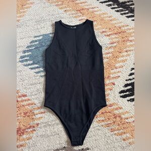OQQ BODYSUIT - Women’s L